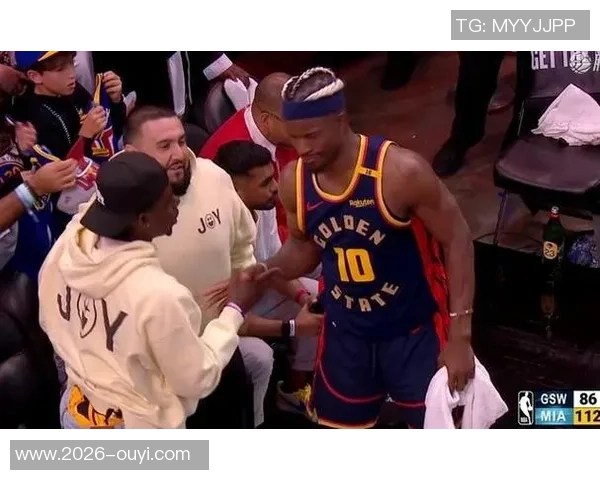 巴特勒失利后未与热火旧将握手致意选择直接离场引发热议 巴特勒失利后未与热火旧将握手致意选择直接离场引发热议